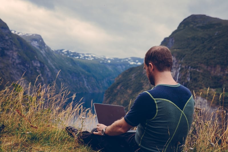 Modern Time Nomads